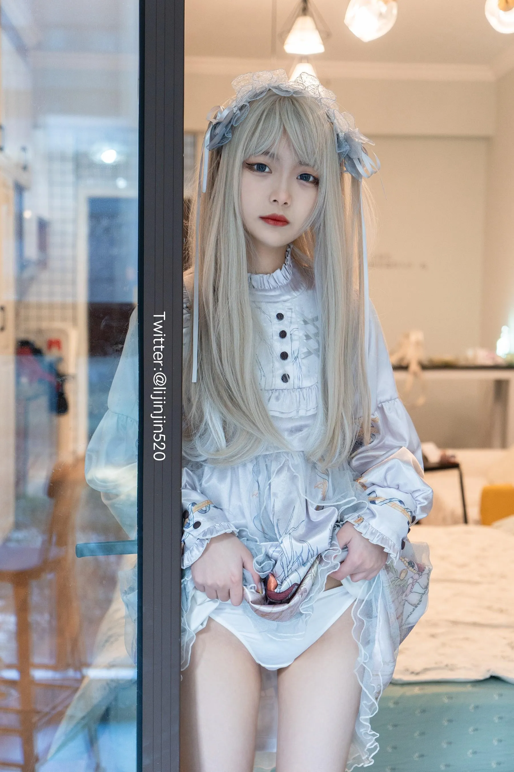 梨瑾瑾 – NO.15 LO娘 [20P]插图3